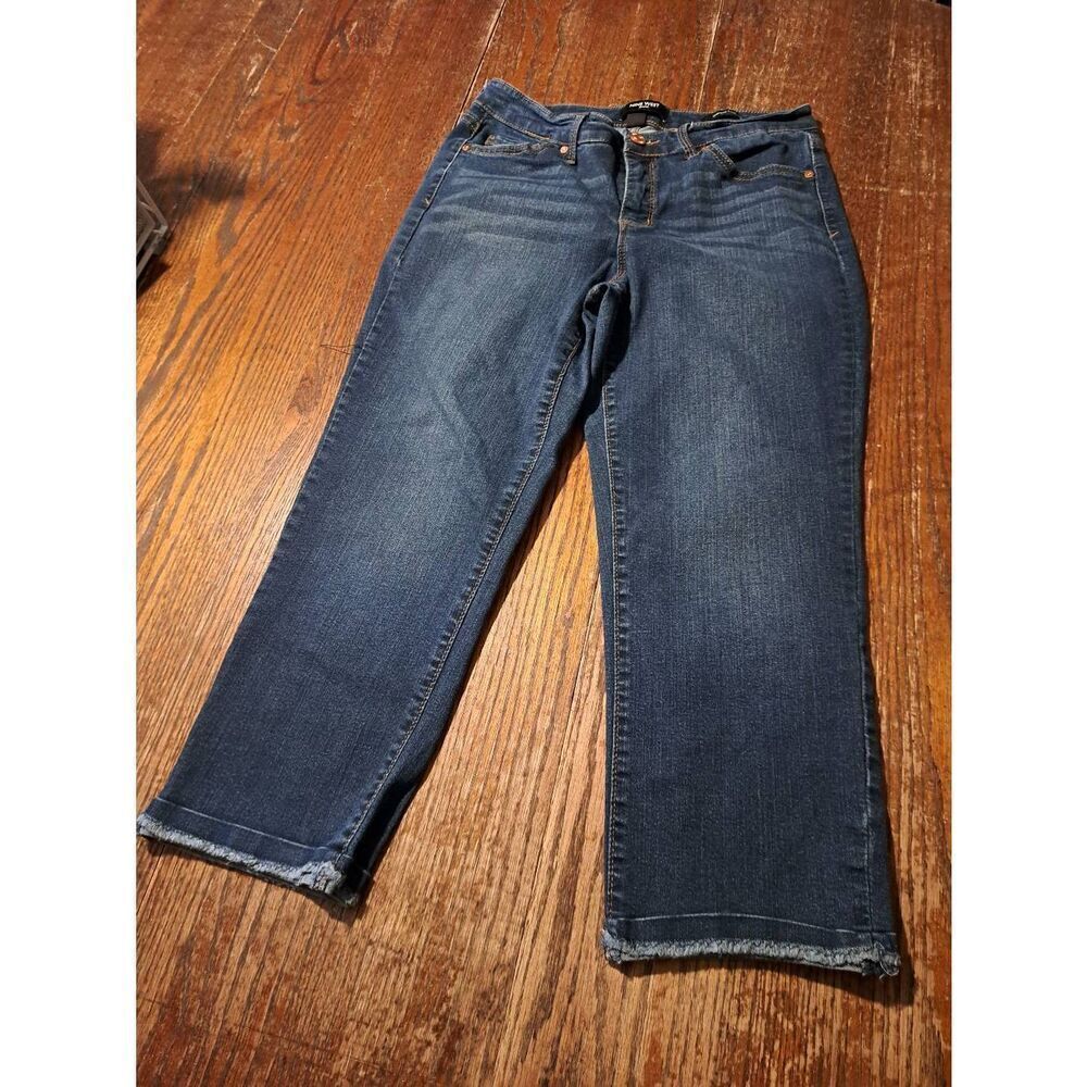 Nine West Chrystie Jeans Size 8 Missy Average Skinny Denim Blue Capri Pants